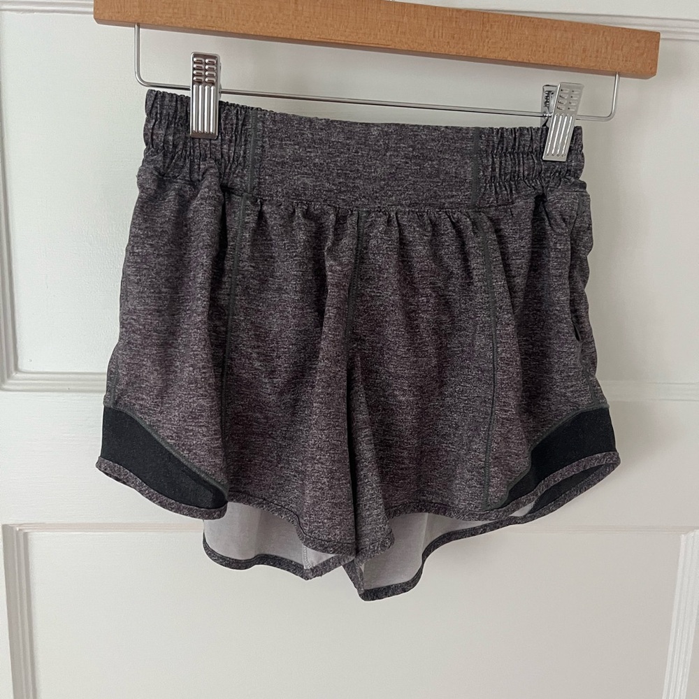 Lululemon shorts - Picture 4 of 11